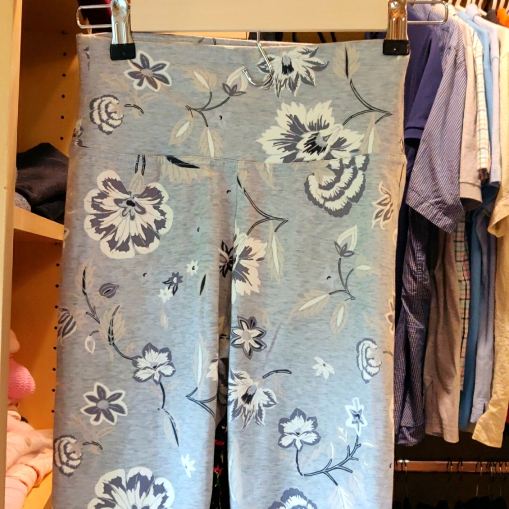 Old Navy leggings high waisted NWT size small